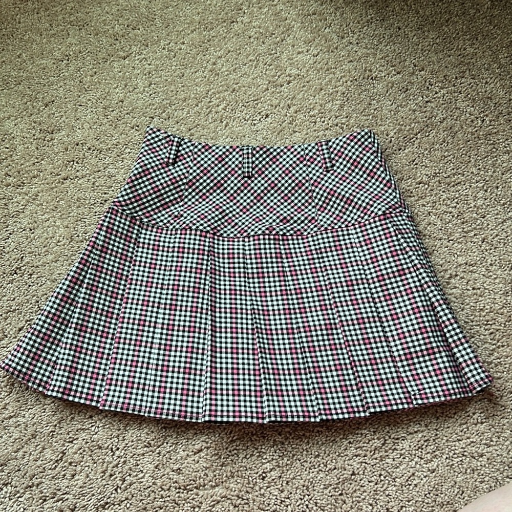 Miniskirt - Picture 4 of 4